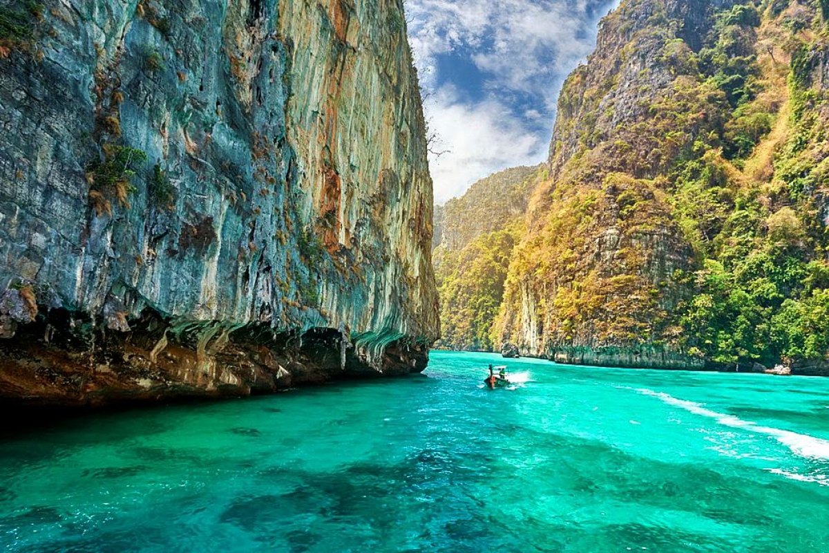 Khung cảnh đảo Koh Phi Phi tại Thái Lan. Nguồn: Jura Taranik