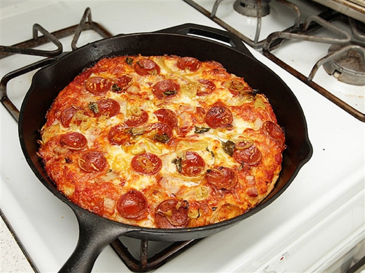 Cách làm bánh pizza bằng chảo cực kỳ dễ - 1
