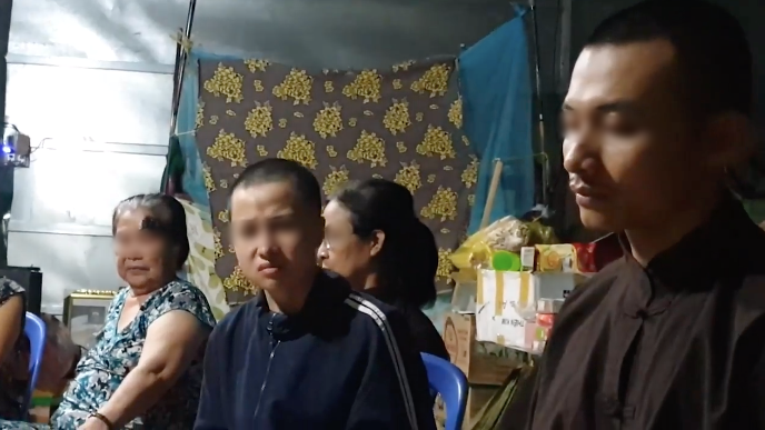 Bà Phương Hằng tiết lộ sốc: Mẹ và dì Diễm My cùng công an ập vào Tịnh thất Bồng Lai thấy đàn bà phụ nữ chỉ mặc áo - Hình 4