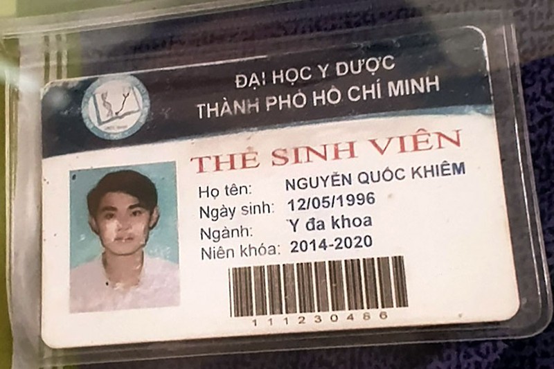 Điều tra: Giả bác sĩ vào 1 khu điều trị ở TP.HCM chữa cho F0 | An ninh trật tự | PLO