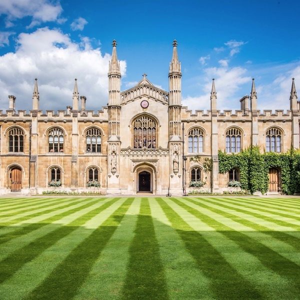  Đại học Cambridge, Anh - nơi Viễn Nghị từng theo học. (Ảnh: Kênh Du học)