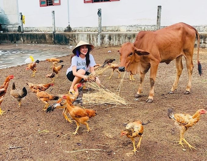 Hồ Bích Trâm: Từng đi rửa chén thuê nay sở hữu tài sản khủng